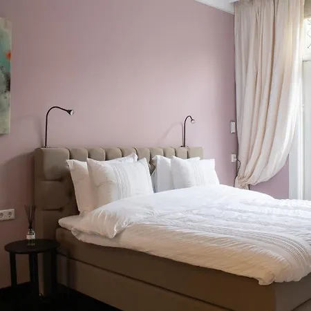 Appartement 137, Luxe Midden In De Bollenstreek