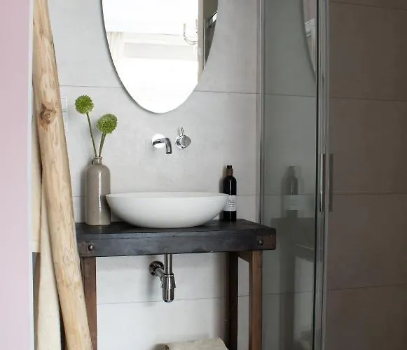 Apartment 137, Luxe Midden In De Bollenstreek *