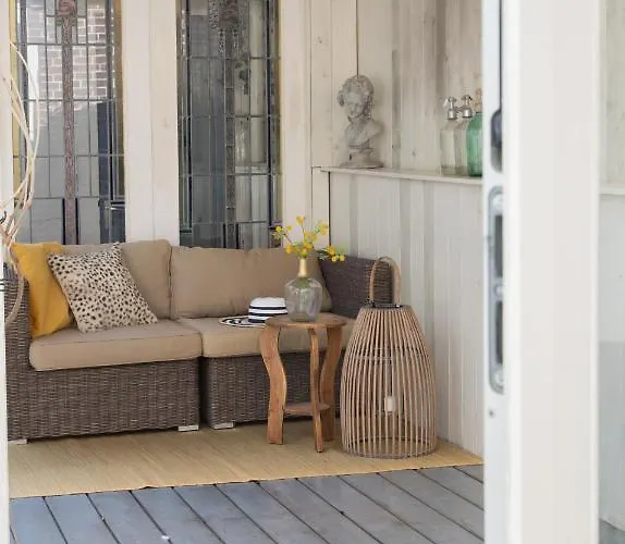 137, Luxe Midden In De Bollenstreek * Lisse