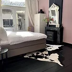 Apartman 137, Luxe Midden In De Bollenstreek