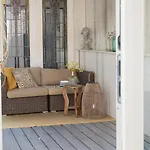 137, Luxe Midden In De Bollenstreek * Lisse