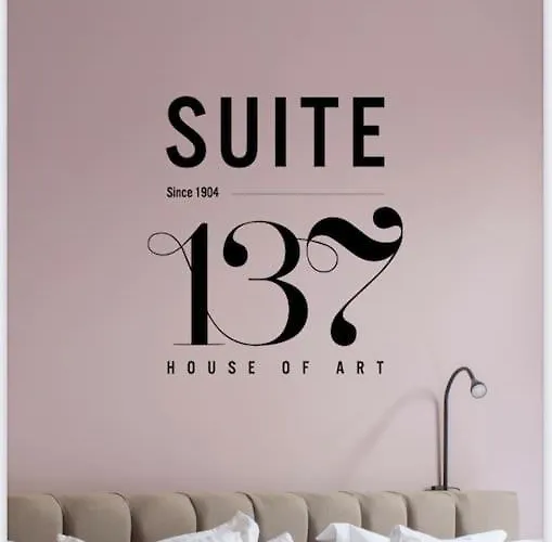 137, Luxe Midden In De Bollenstreek * Lisse