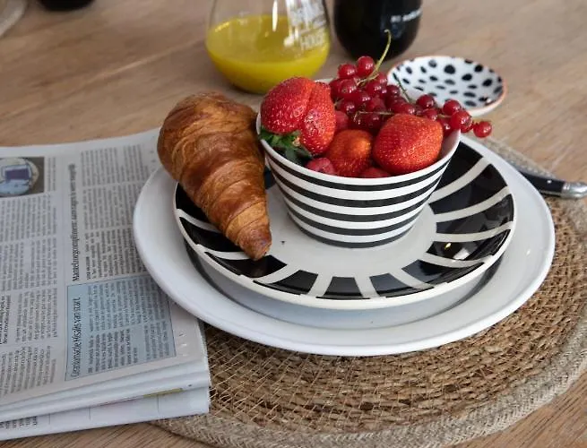 137, Luxe Midden In De Bollenstreek * Lisse